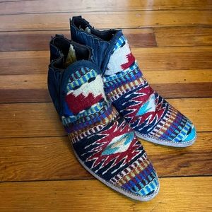 Free people Ankle Bootie with Southwest wool adornment size 8.5